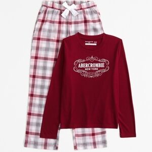 NWT A&F Abercrombie Kids Holiday Christmas Pajamas - 15/16